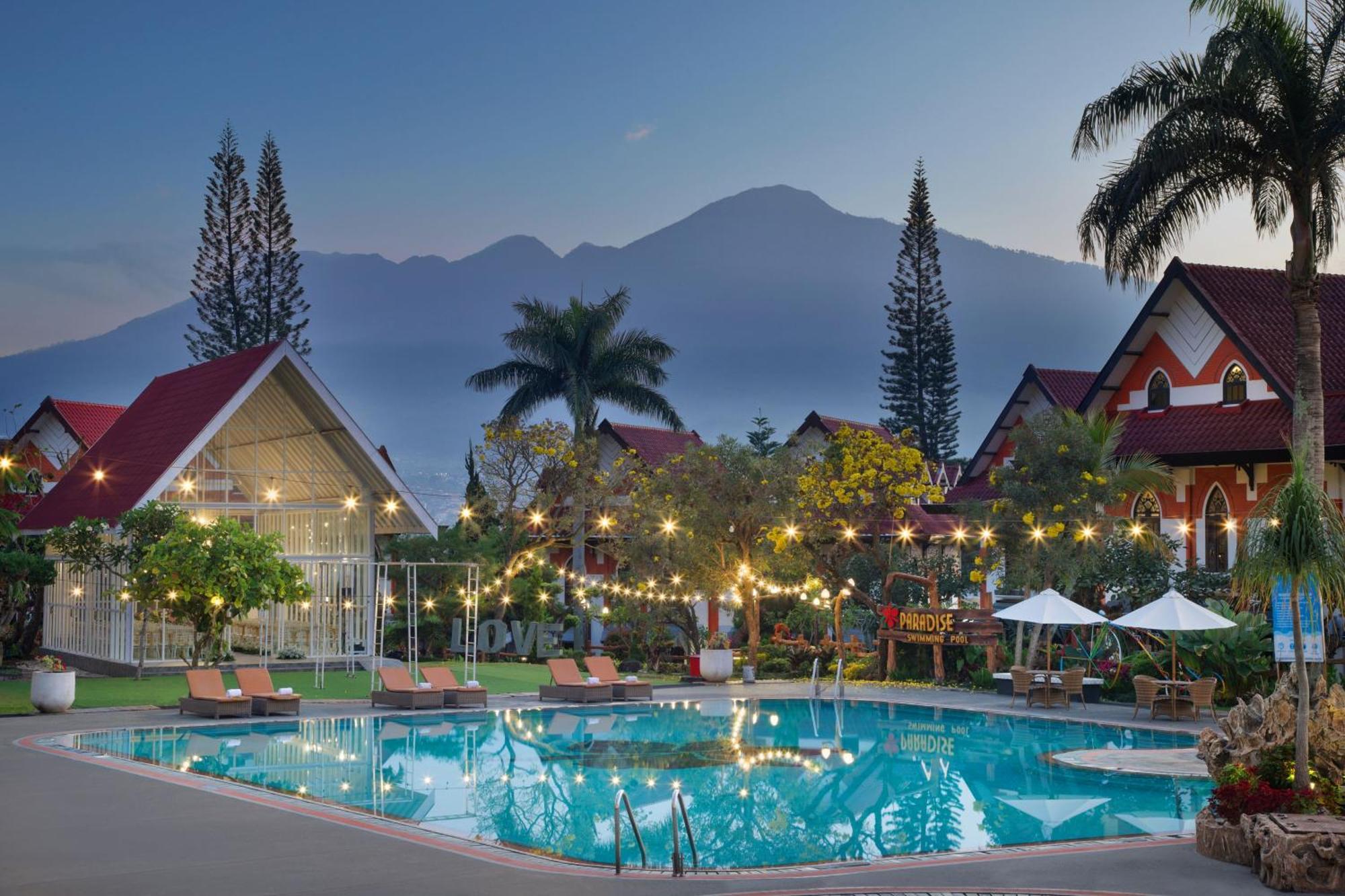Royal Orchids Garden Hotel&Condominium Batu  Buitenkant foto